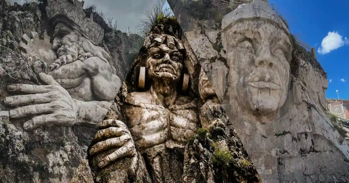 Esculturas de piedra de la Morada de los Dioses en Cusco
